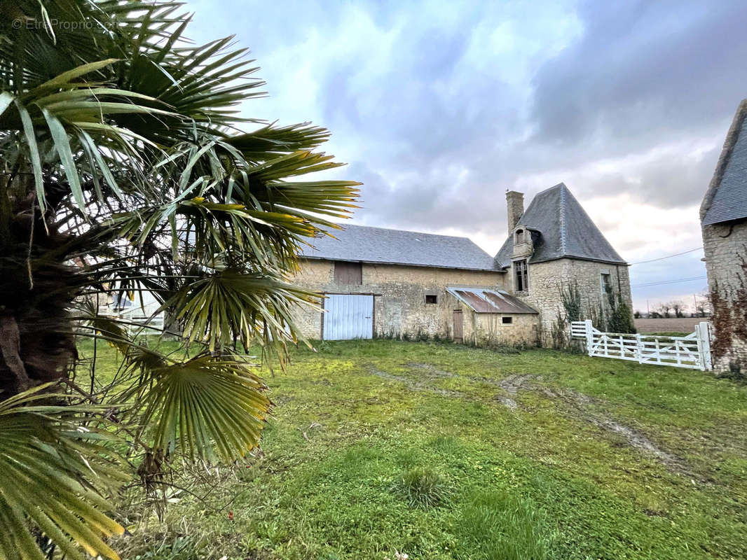 Maison à VIERVILLE-SUR-MER