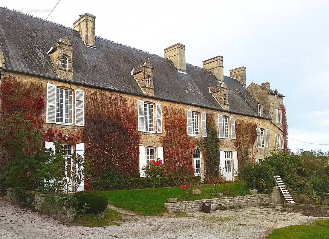 Maison à VIERVILLE-SUR-MER