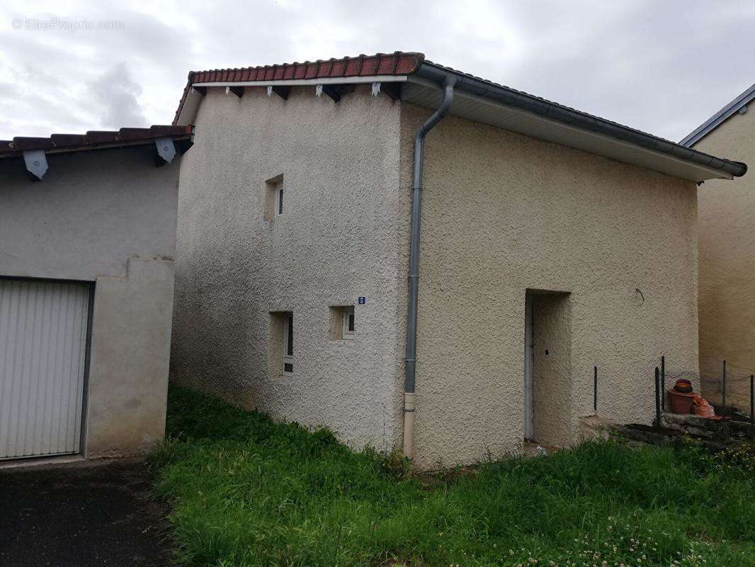 Maison à BREUREY-LES-FAVERNEY