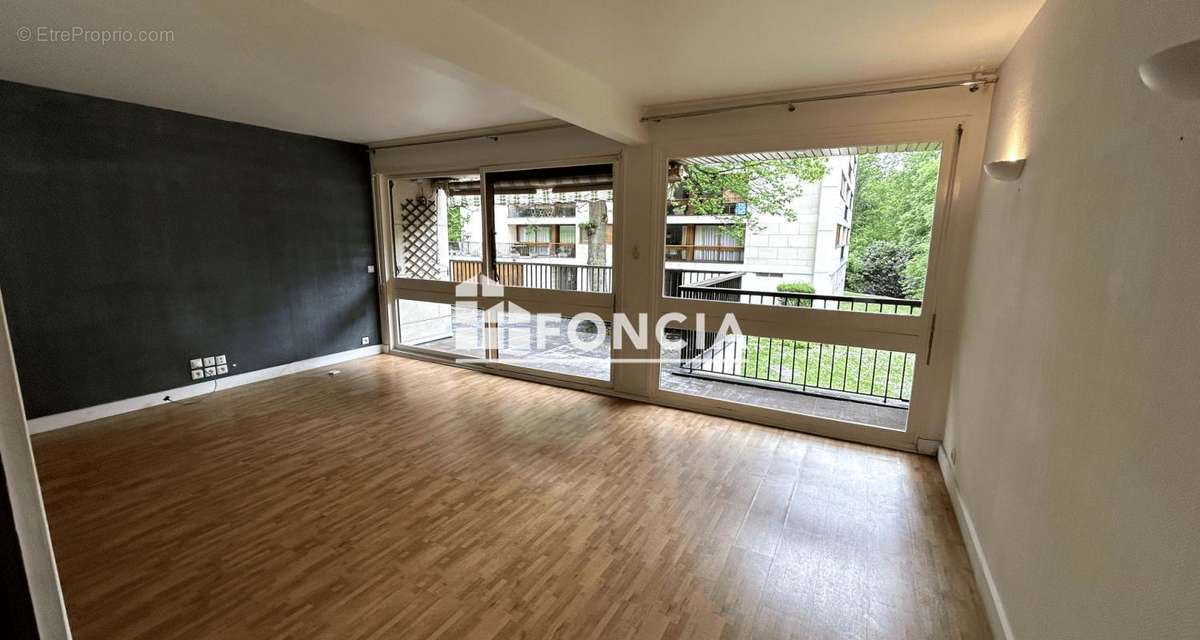 Appartement à VERNOUILLET