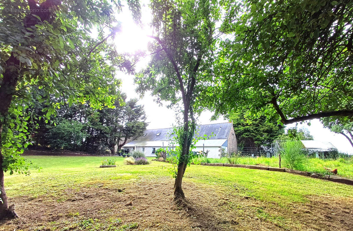 Maison à LOUARGAT