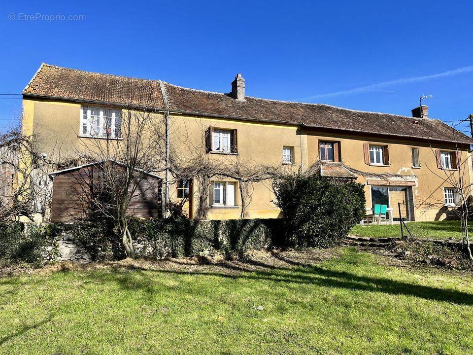 Maison à DONNEMARIE-DONTILLY