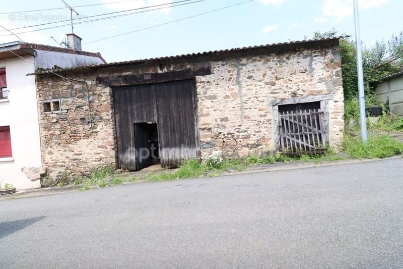 Maison à PEYRAT-DE-BELLAC