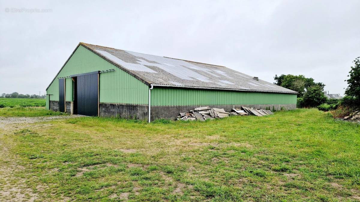 Appartement à LANHOUARNEAU