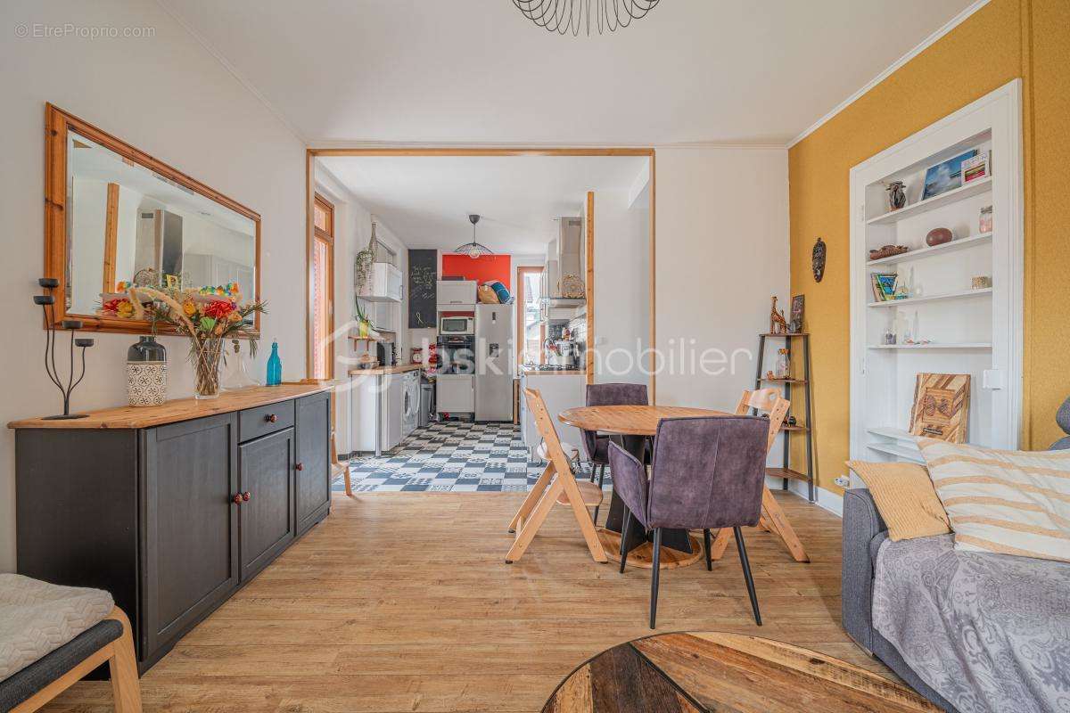 Appartement à AIX-LES-BAINS