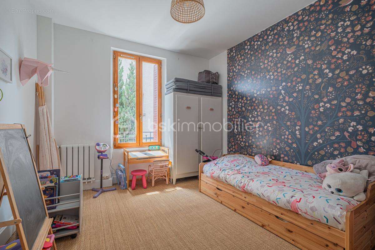 Appartement à AIX-LES-BAINS