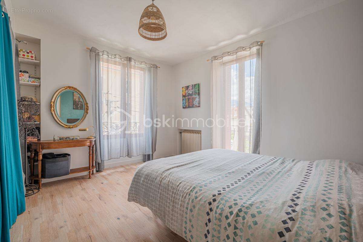 Appartement à AIX-LES-BAINS