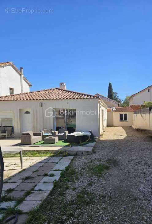 Maison à AUBAGNE