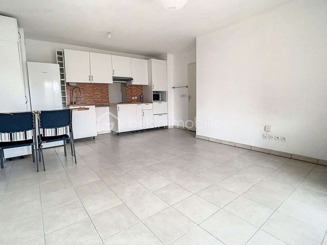 Appartement à MARSEILLE-14E