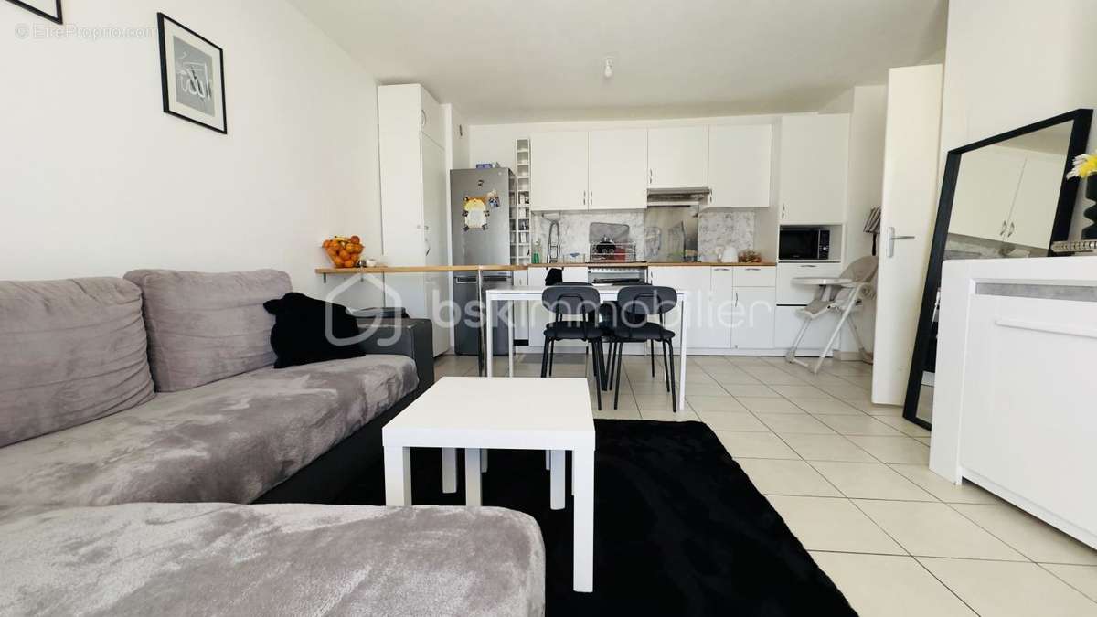 Appartement à MARSEILLE-14E