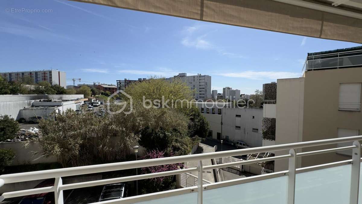 Appartement à MARSEILLE-14E