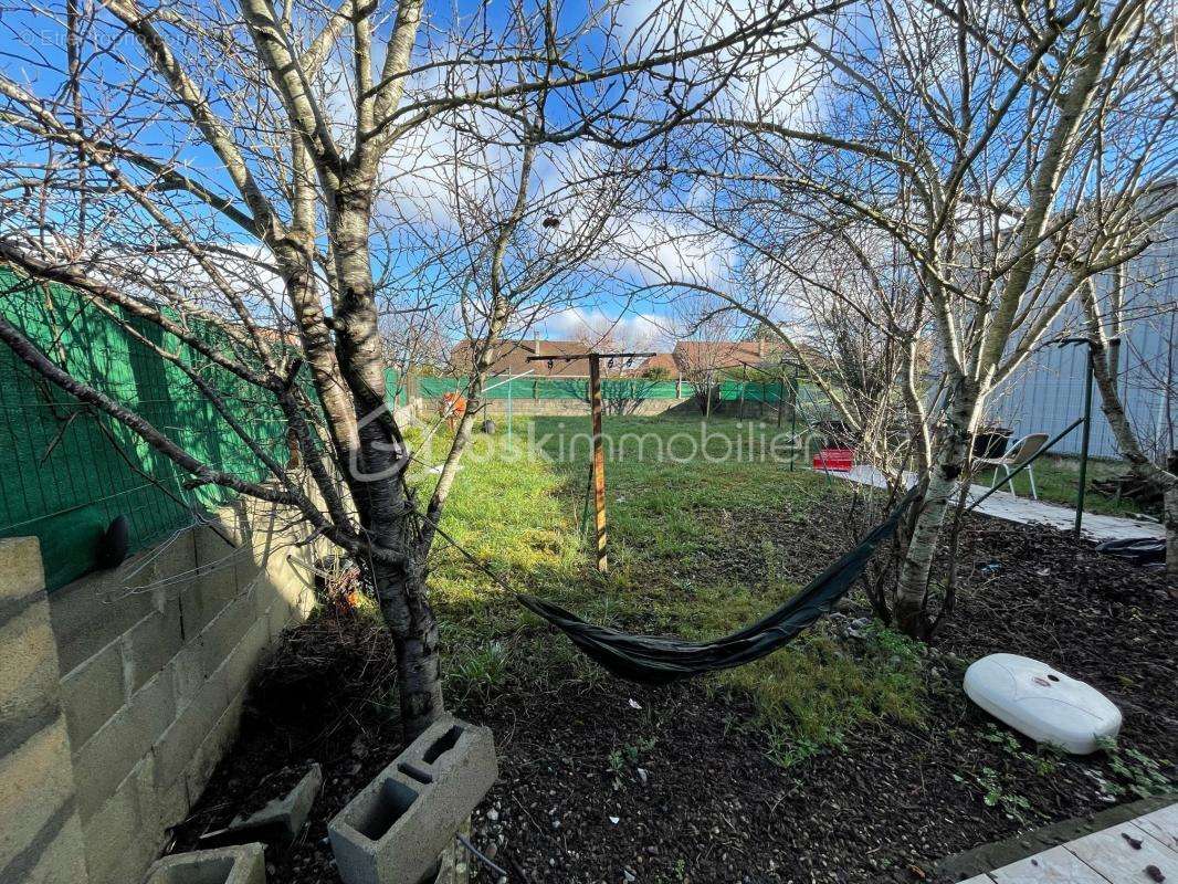 Appartement à LONS