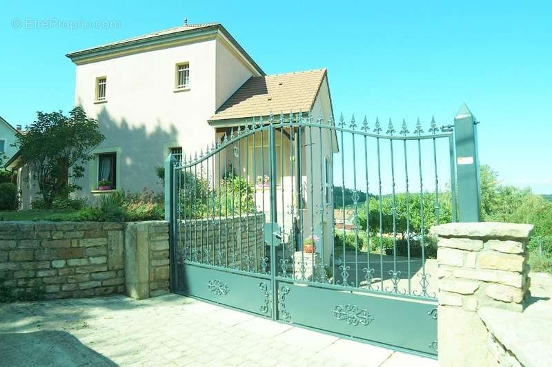 Maison à NOIDANS-LES-VESOUL