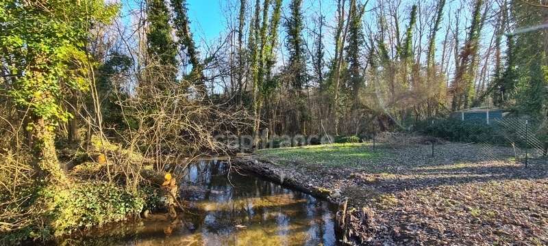 Maison à CHALO-SAINT-MARS