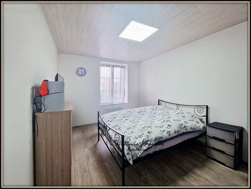 Appartement à VOUZIERS