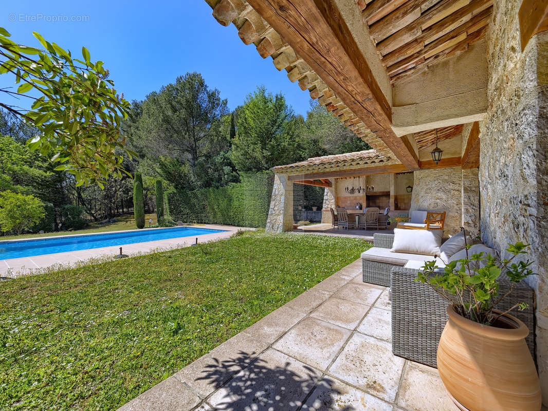 Maison à LA COLLE-SUR-LOUP