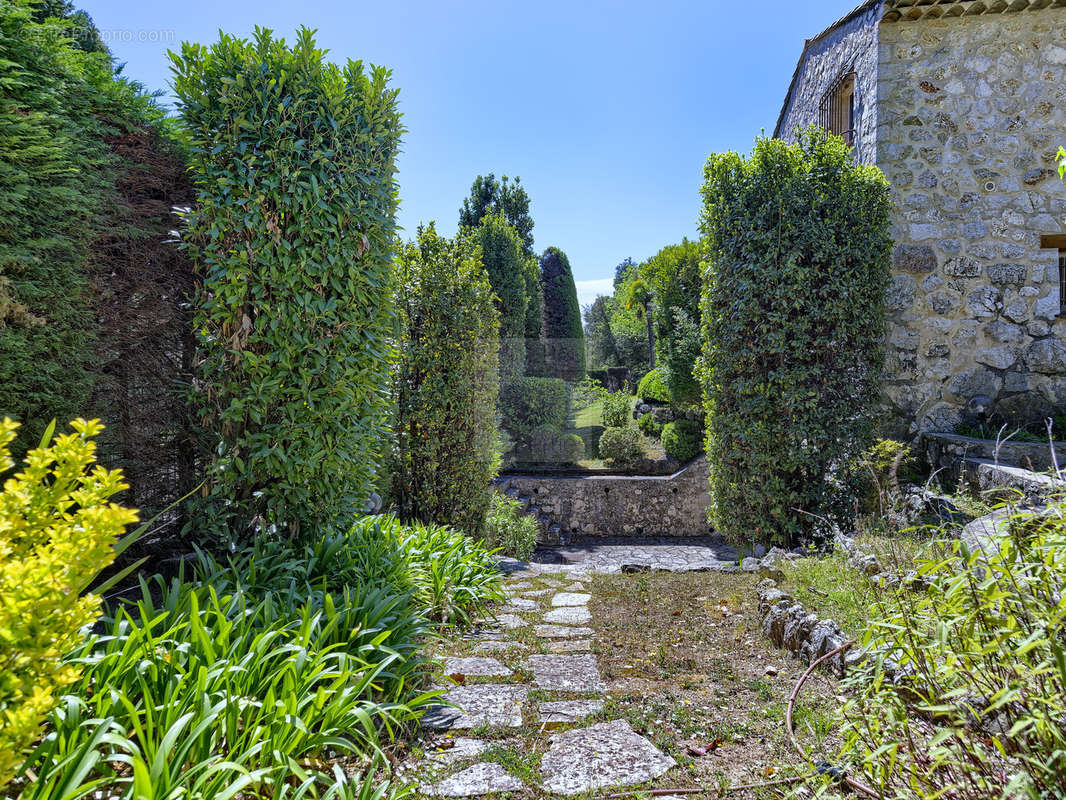 Maison à LA COLLE-SUR-LOUP