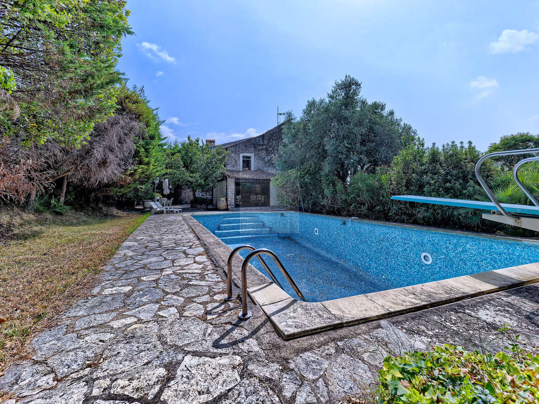 Maison à LA COLLE-SUR-LOUP