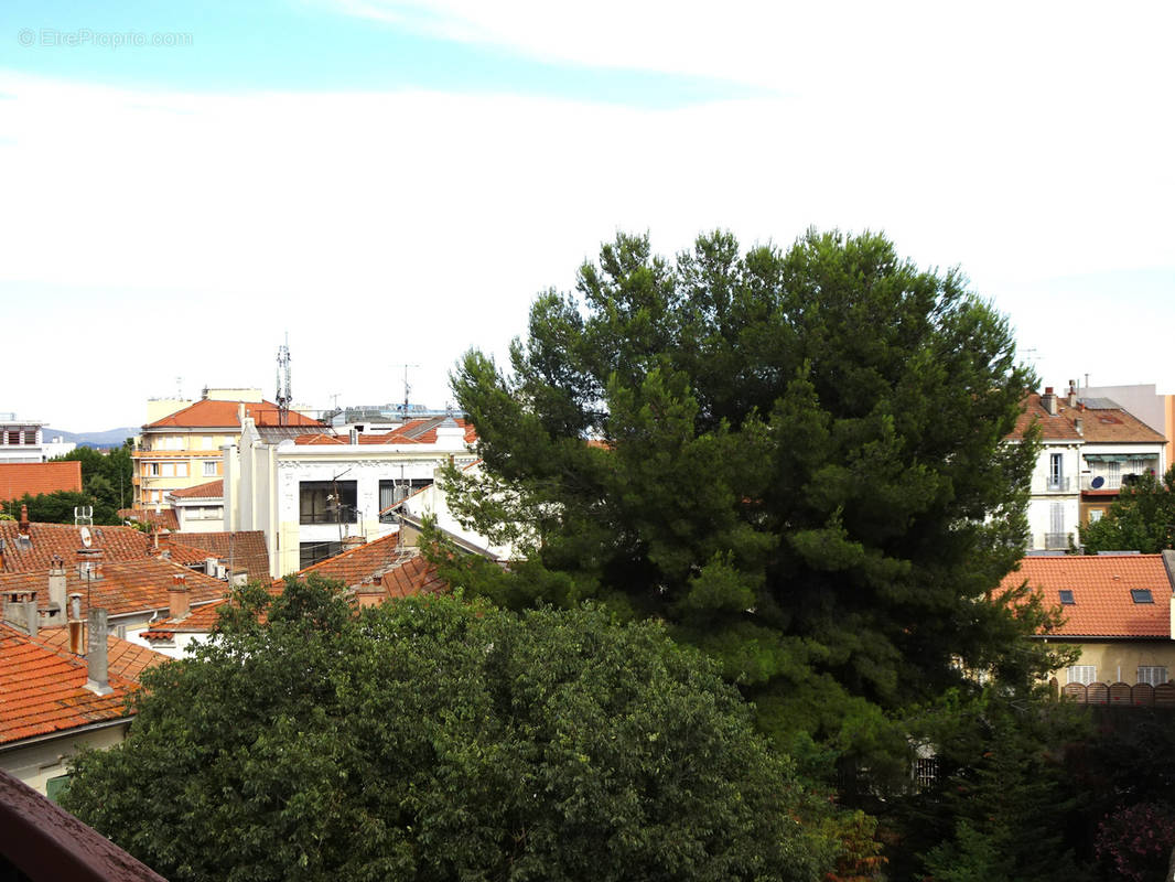 Appartement à HYERES