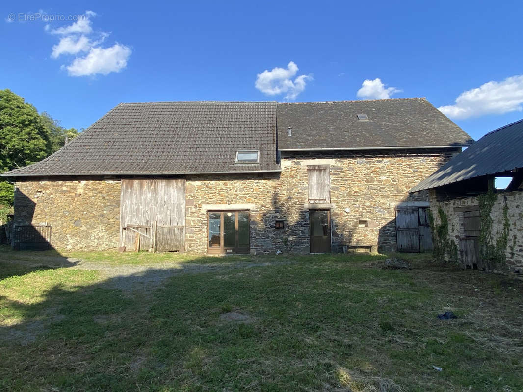 Maison à SAINT-SORNIN-LAVOLPS