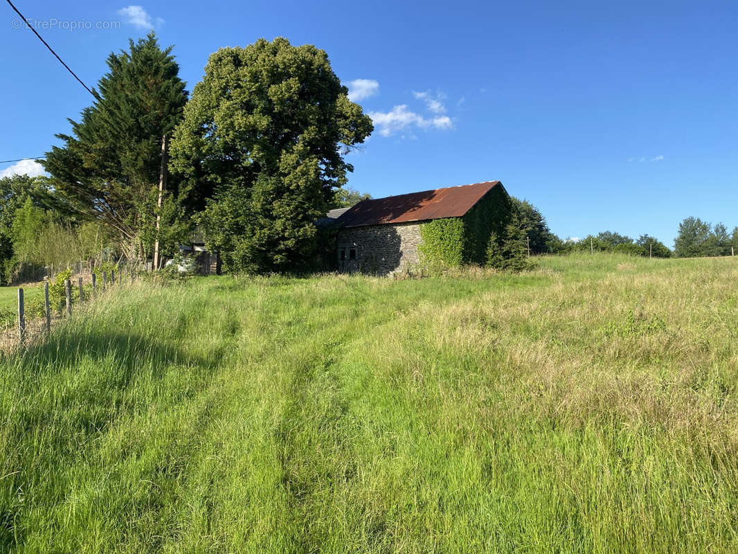 Maison à SAINT-SORNIN-LAVOLPS