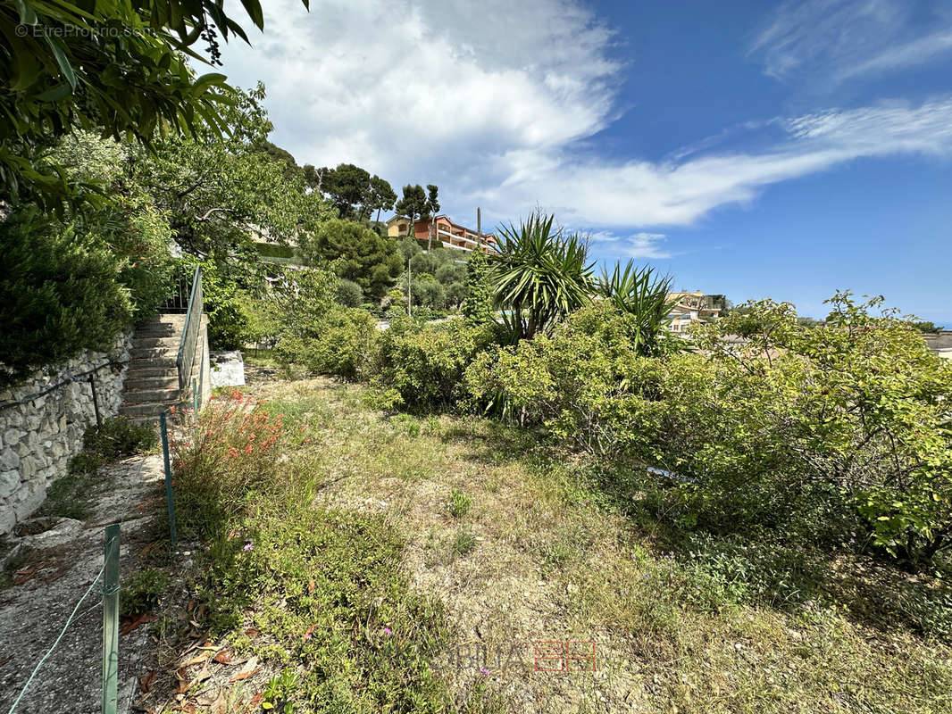 Maison à EZE