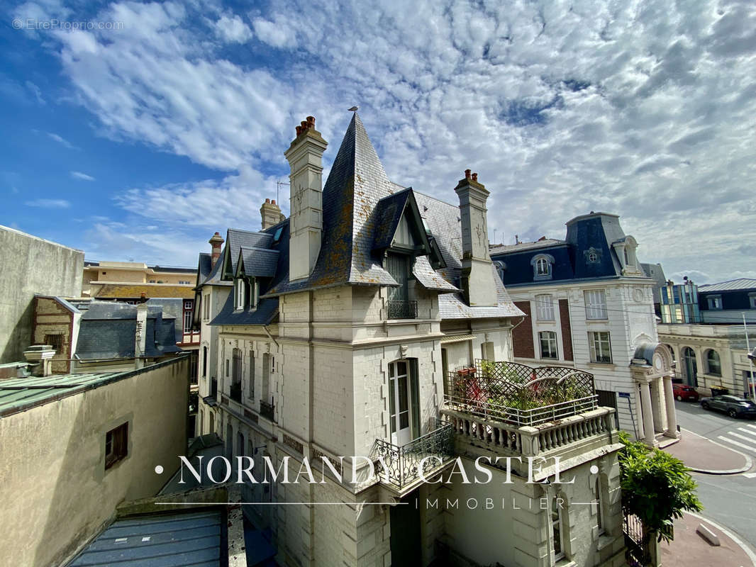 Appartement à TROUVILLE-SUR-MER