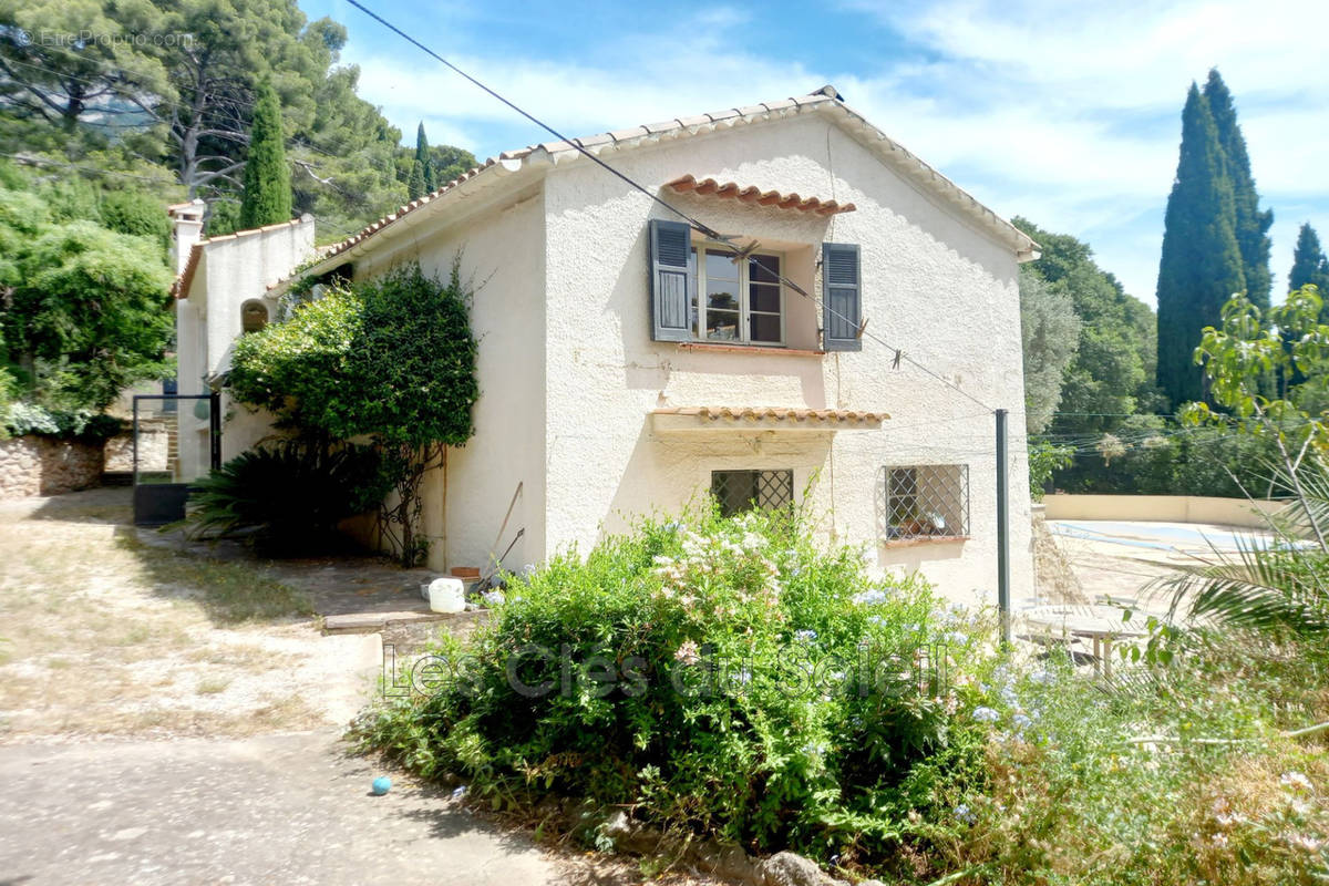 Maison à LA VALETTE-DU-VAR