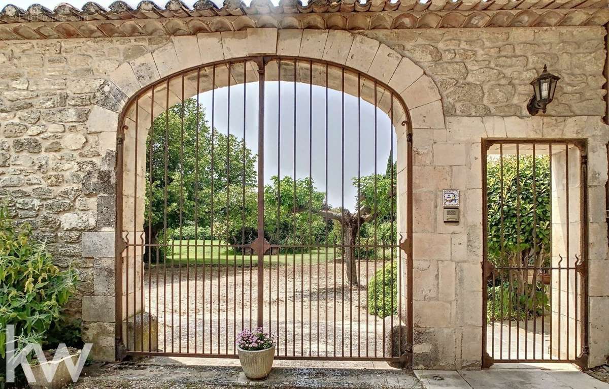 Maison à CHEVAL-BLANC