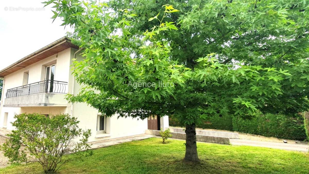 FACADE JARDIN - Maison à OLORON-SAINTE-MARIE