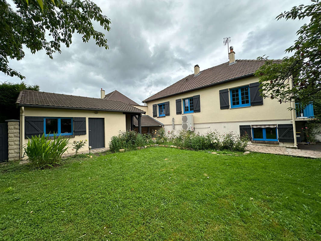 Maison à NOGENT-LE-ROTROU