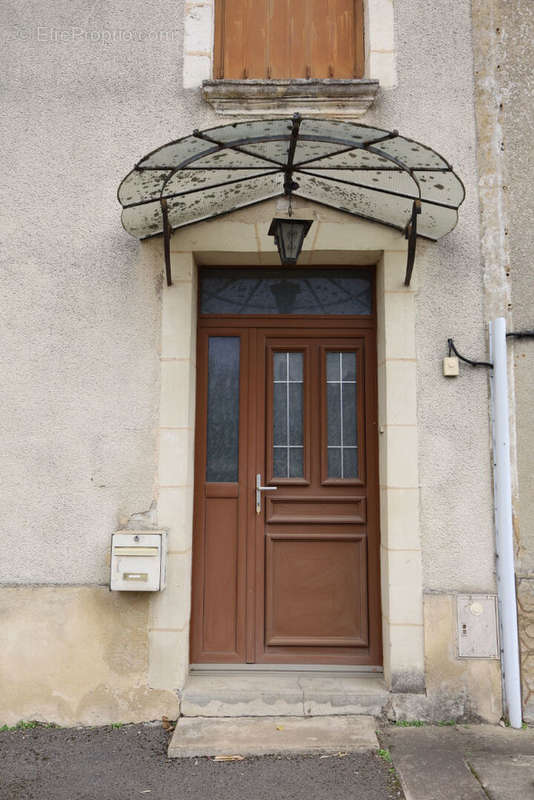 Maison à COURGEON