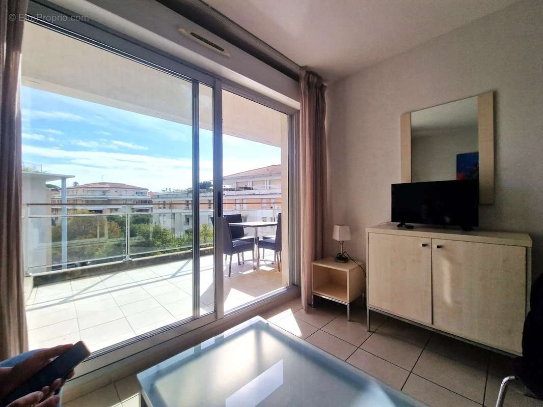 Appartement à CAGNES-SUR-MER