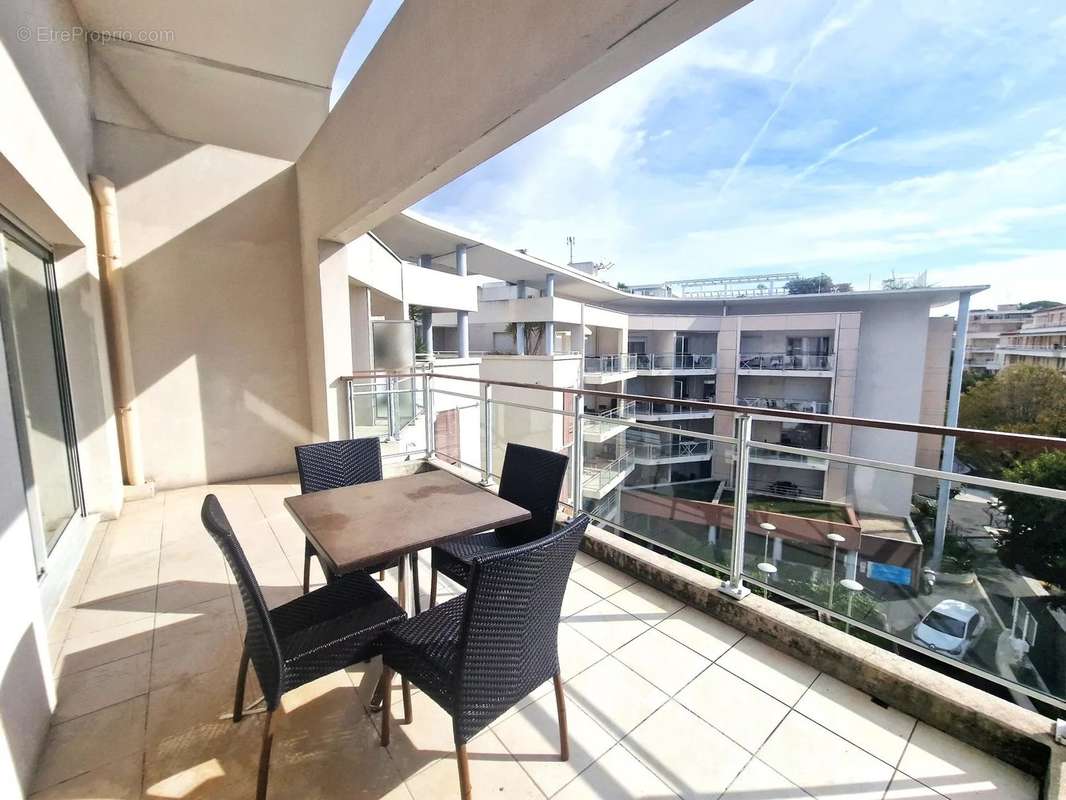 Appartement à CAGNES-SUR-MER