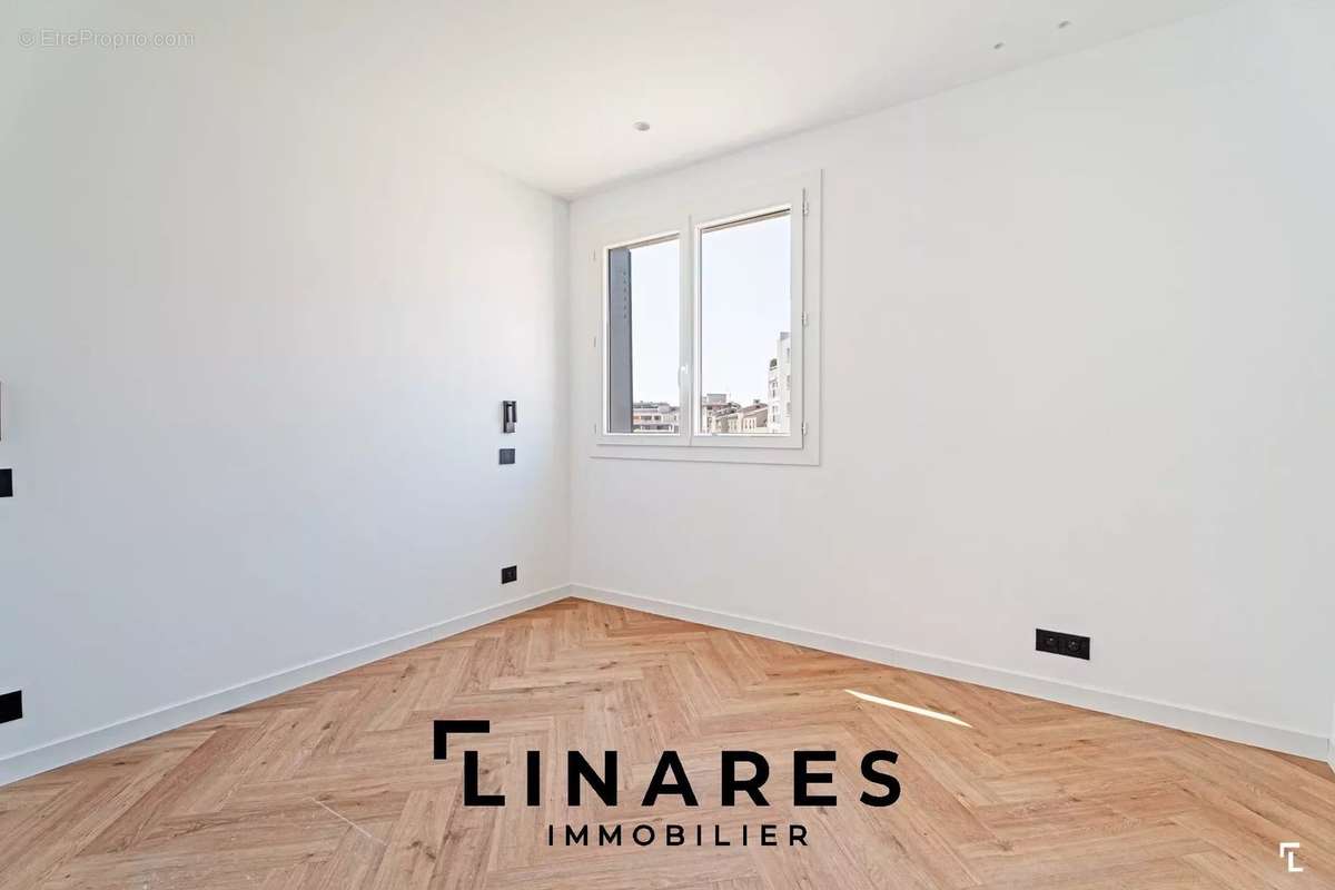 Appartement à MARSEILLE-6E