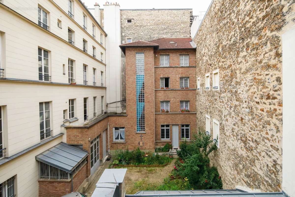 Appartement à PARIS-7E