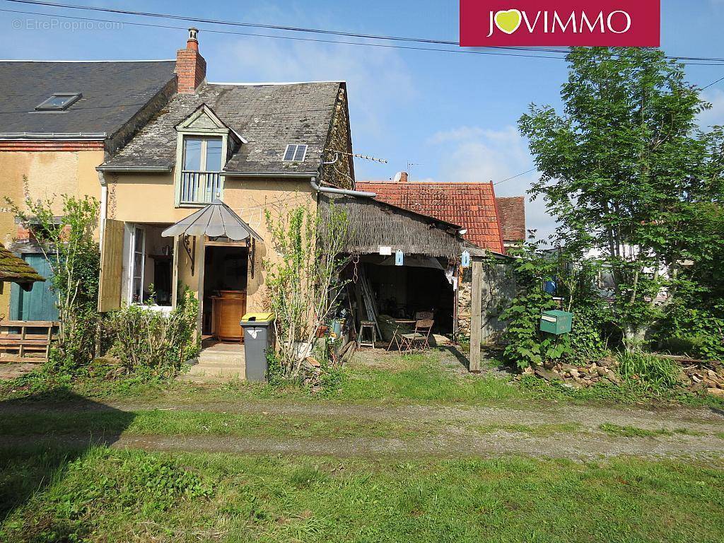 Maison à SAINTE-SEVERE-SUR-INDRE