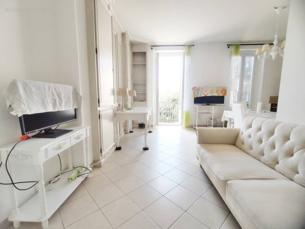   - Appartement à NICE