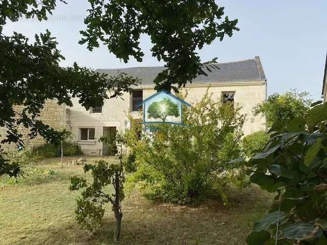 Maison à LE COUDRAY-MACOUARD