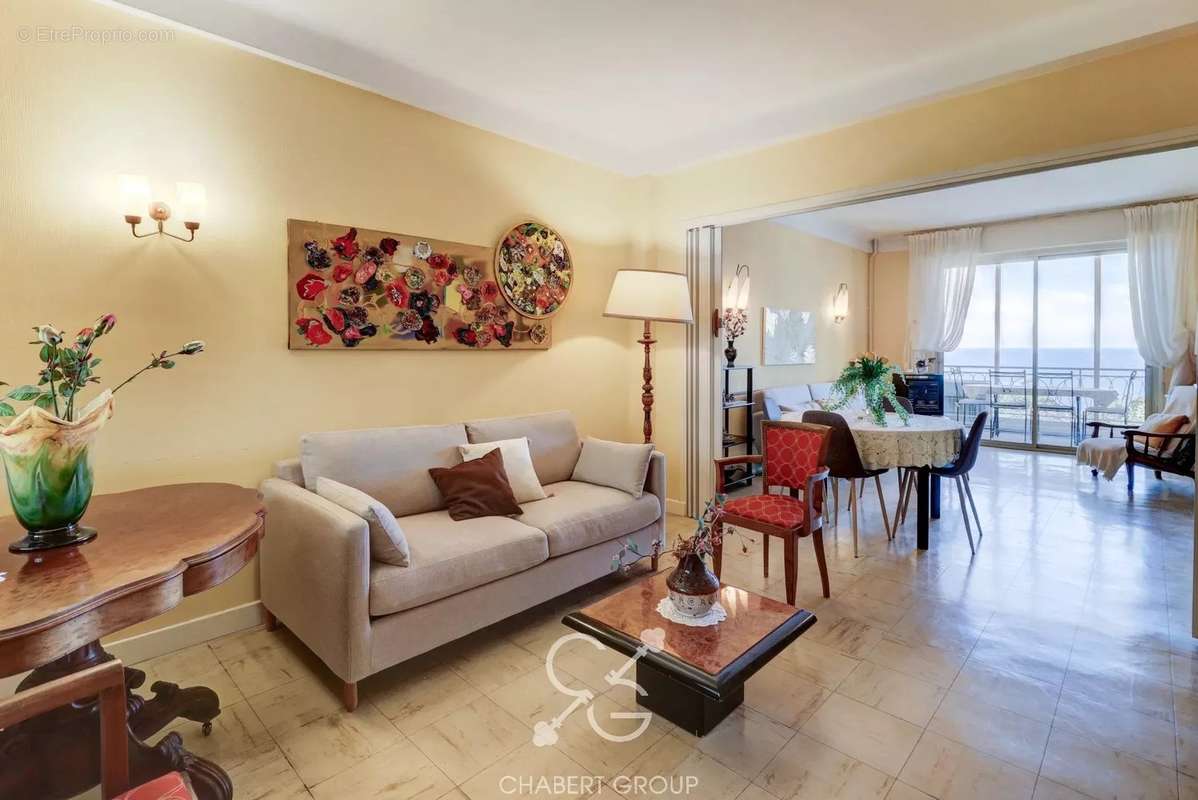 Appartement à VILLEFRANCHE-SUR-MER