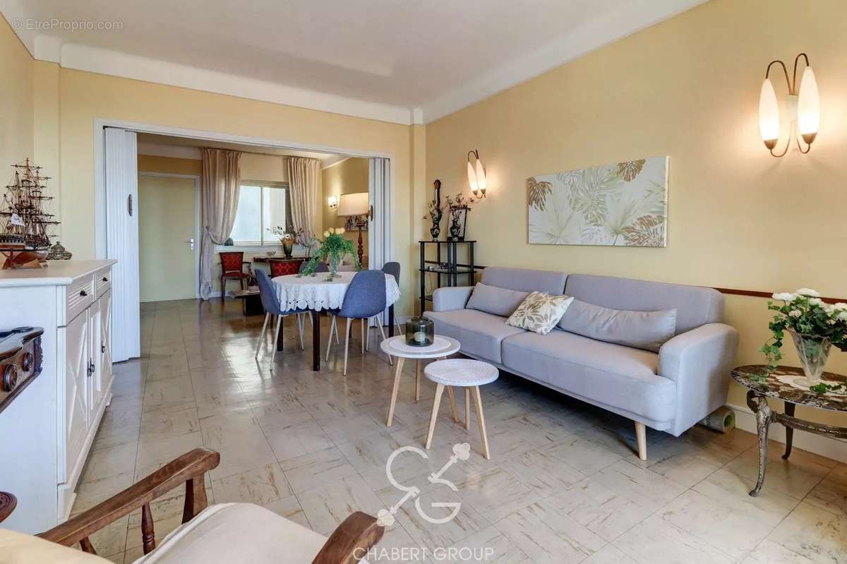 Appartement à VILLEFRANCHE-SUR-MER