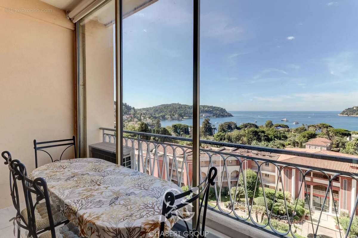 Appartement à VILLEFRANCHE-SUR-MER