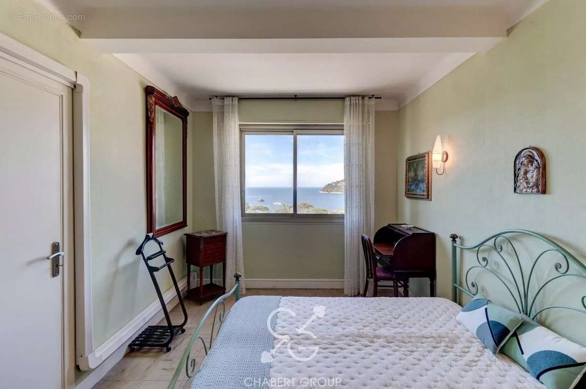 Appartement à VILLEFRANCHE-SUR-MER