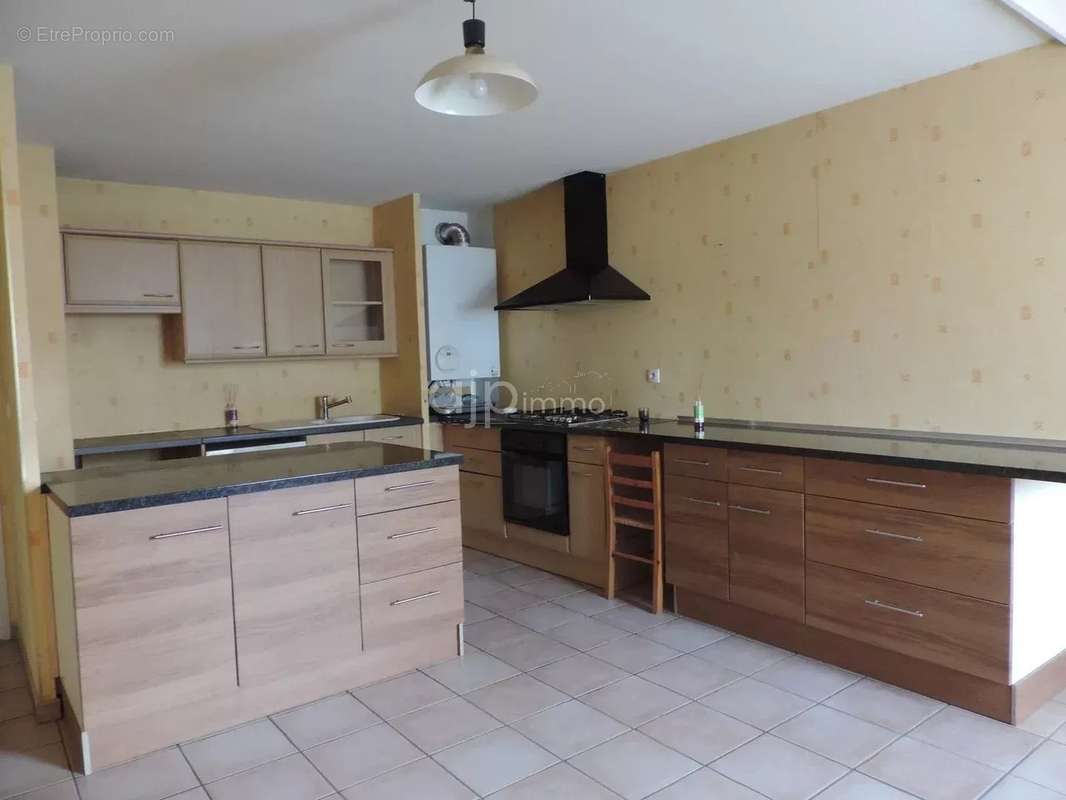 Appartement à MONTMELIAN