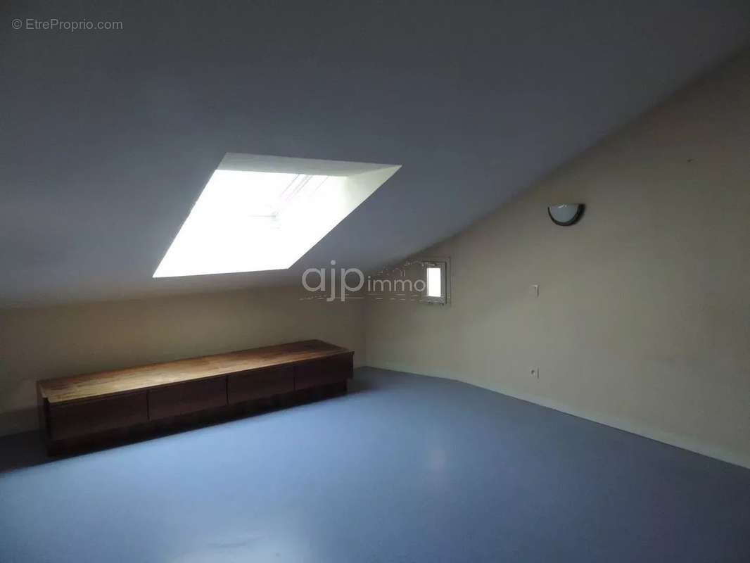 Appartement à MONTMELIAN