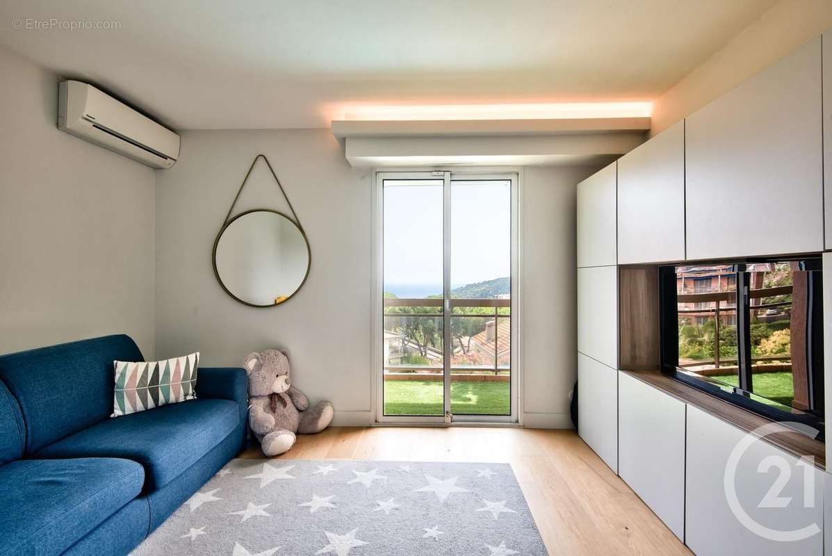 Appartement à VILLEFRANCHE-SUR-MER