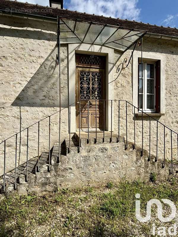 Photo 5 - Maison à BEAUMONT-DU-GATINAIS