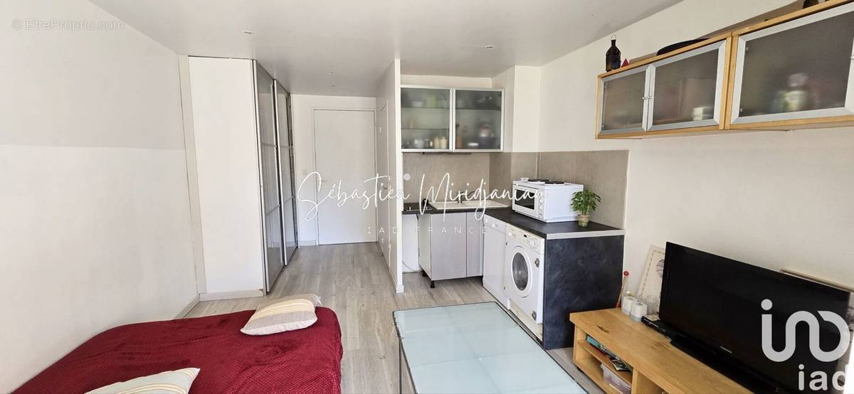 Photo 1 - Appartement à LA LONDE-LES-MAURES