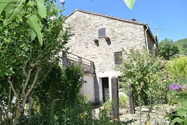 Maison à COURNIOU