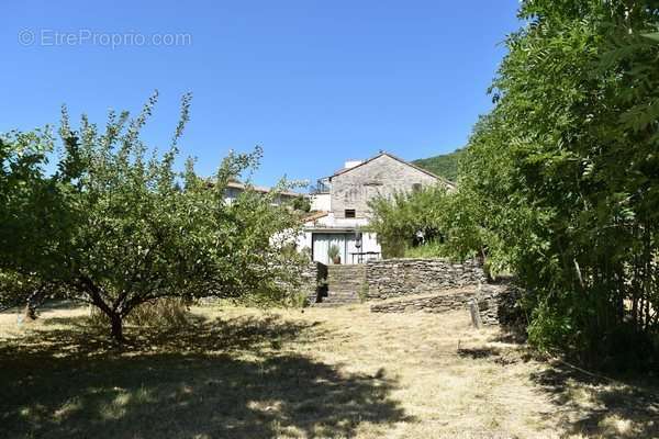 Maison à COURNIOU